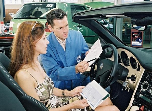 Beim Autokauf vertrauen die Deutschen auf Fachleute. Foto:Auto-Reporter/ZDK/GP